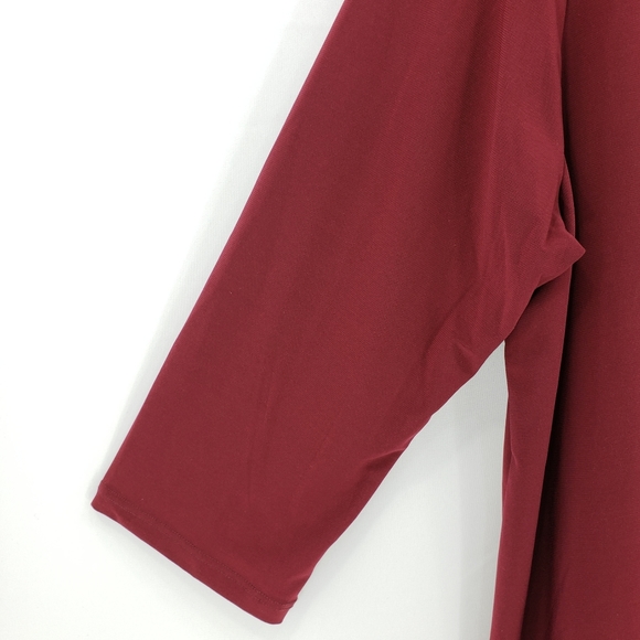 GILLI Lattice Detail Burgundy Tunic Top - Picture 5 of 9